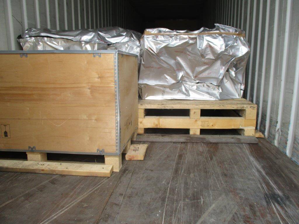 Containerbeladung & Ladungssicherung: Fertig beladene Container